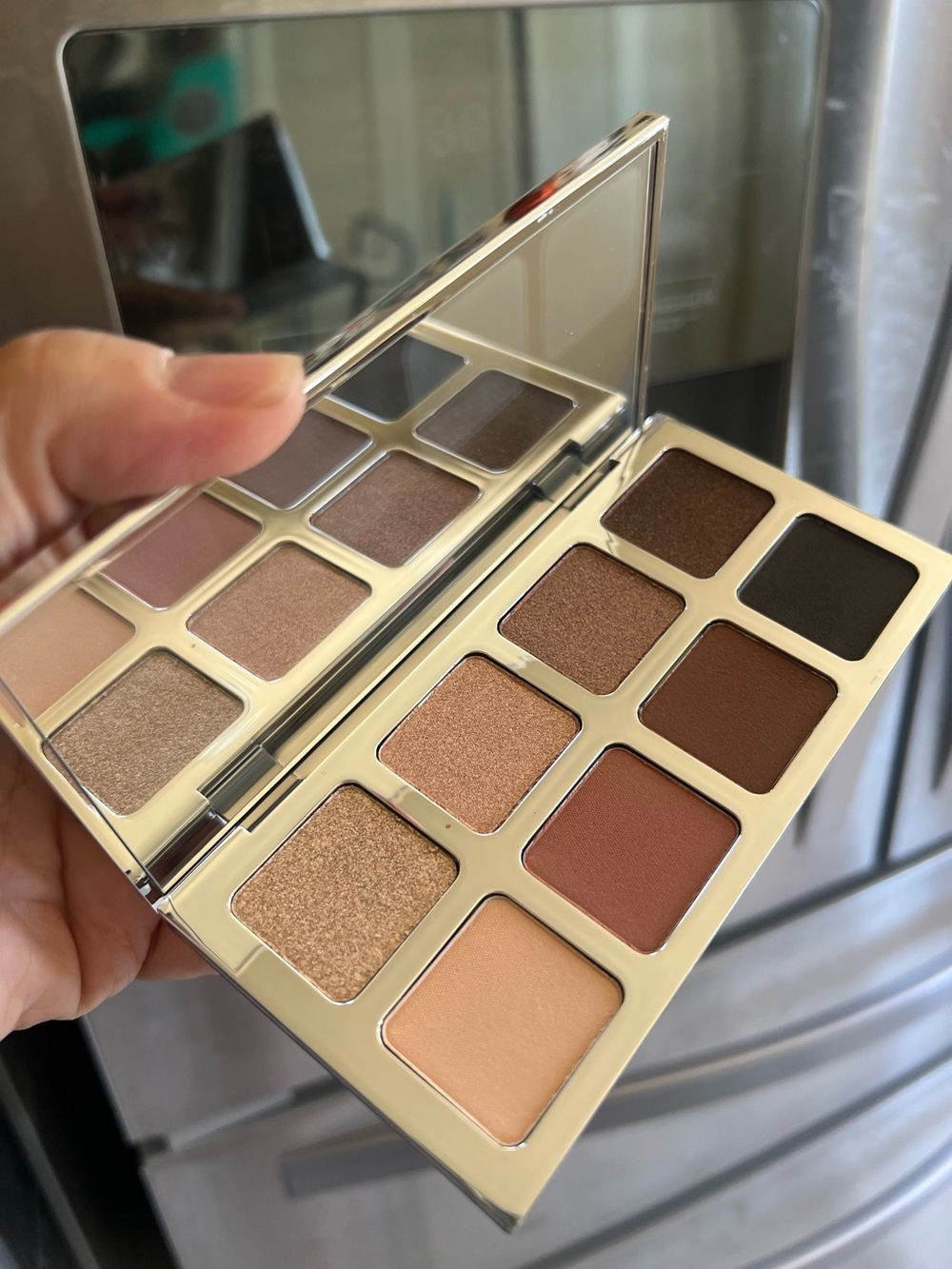 IL MAKIAGE Rose & Brown Neutral Eyeshadow Palette